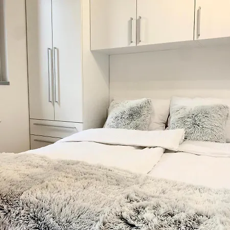Cozy Studio With Free Secure Parking Ljubljana